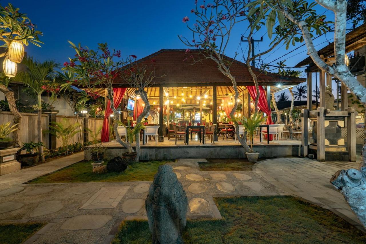 Good Cheer Hostel Lembongan Esterno foto